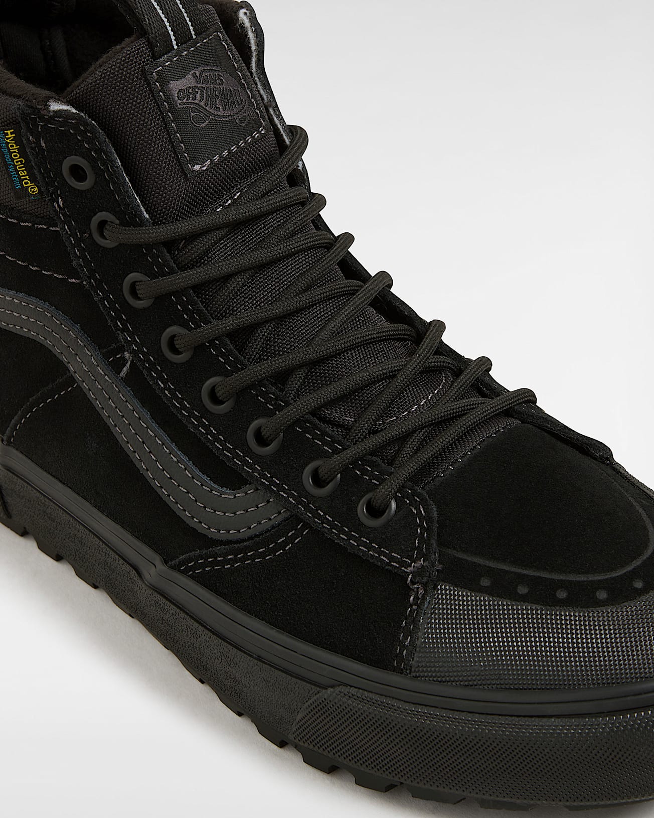 MTE Sk8 Hi Waterproof Shoes In Black Vans UK
