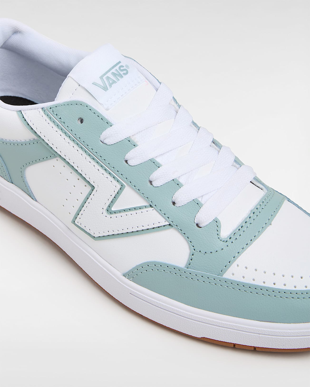 Lowland Leather ComfyCush Shoes in Blue| Vans UK