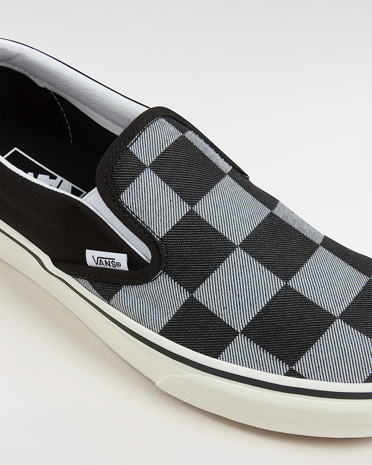Classic Slip-On Shoes - 4