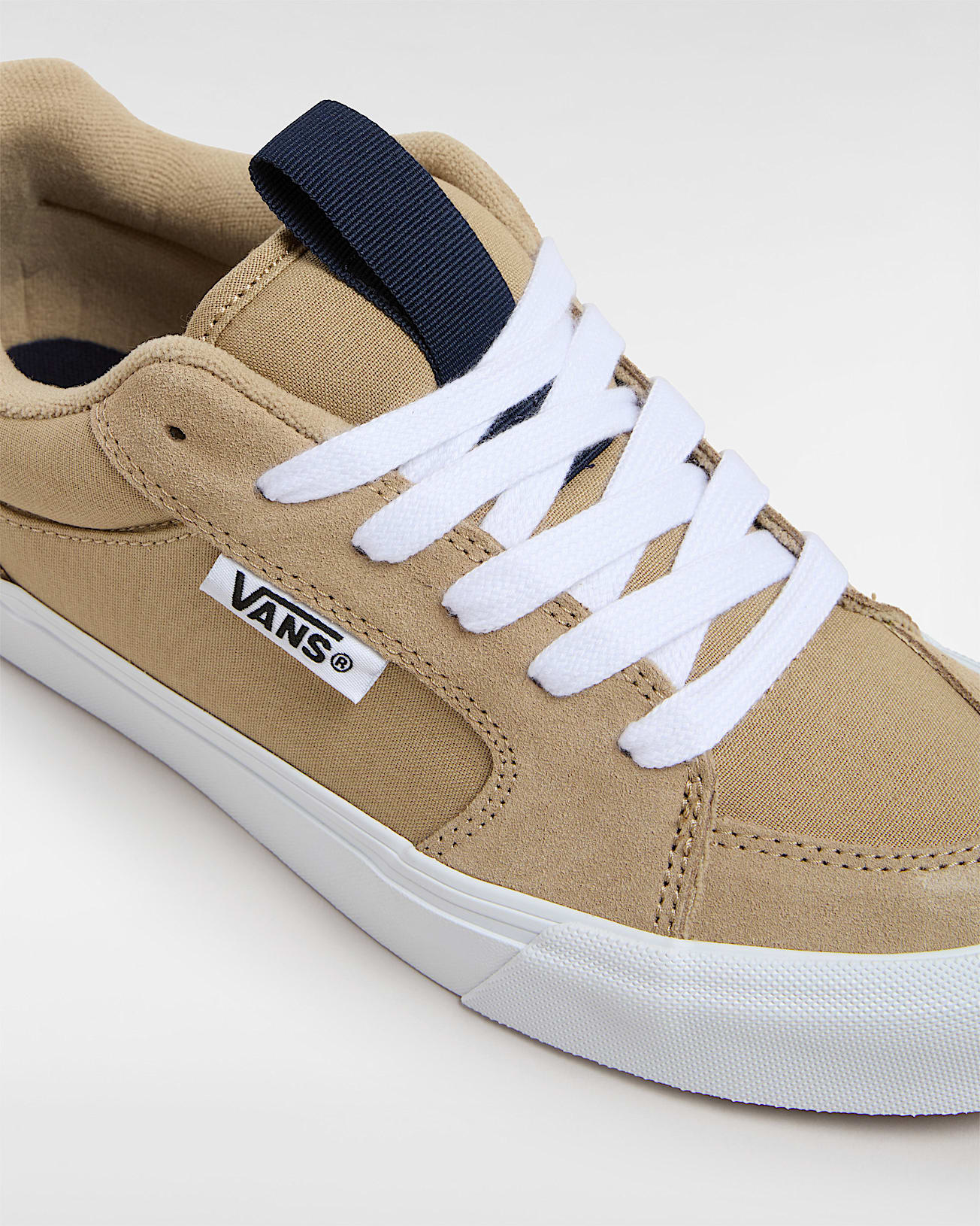 Chukka Push Shoes in Beige| Vans UK