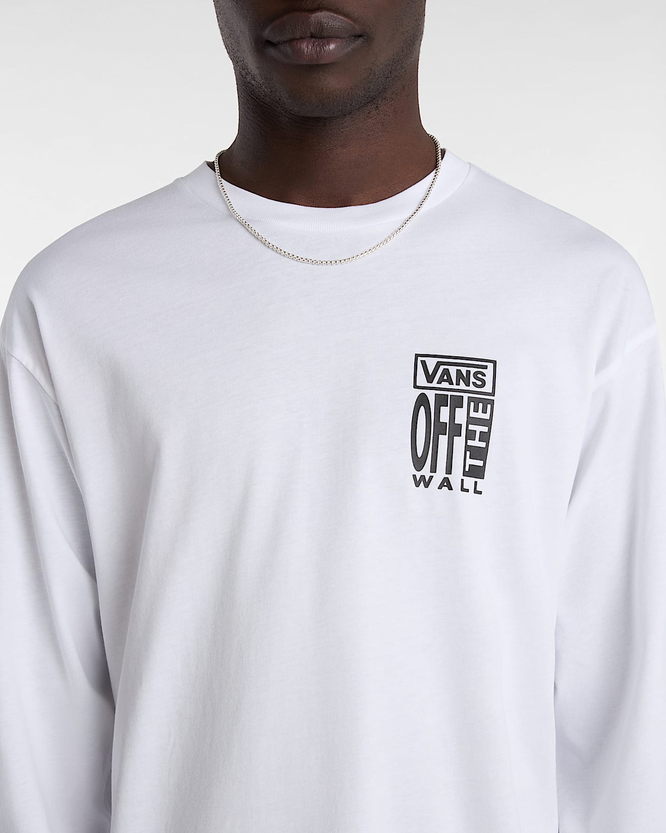 Ave Long Sleeve T-Shirt in White| Vans FI