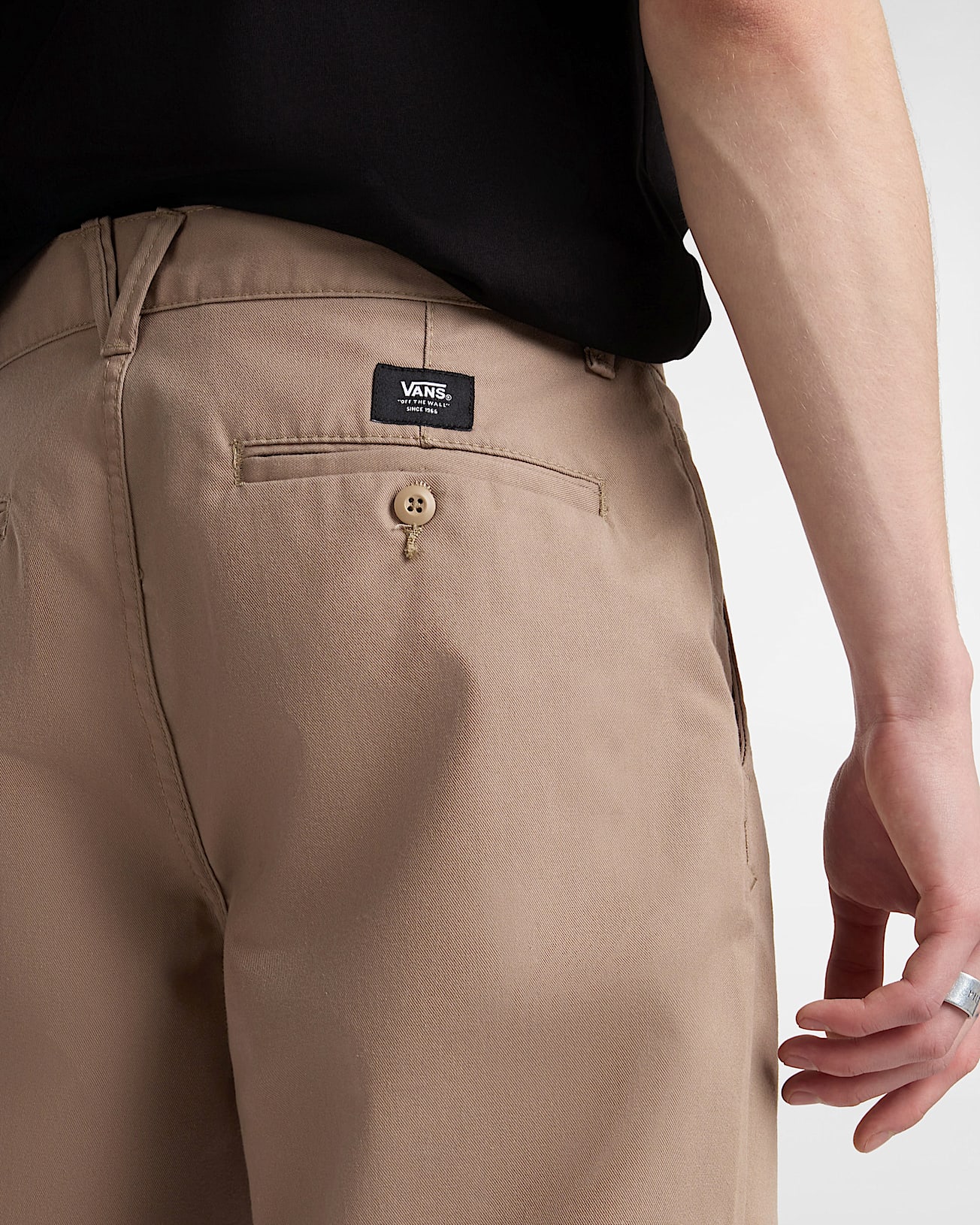 Authentic Chino Relaxed Trousers in Beige| Vans SE Authentic Chino Relaxed Trousers in Beige| Vans SE
