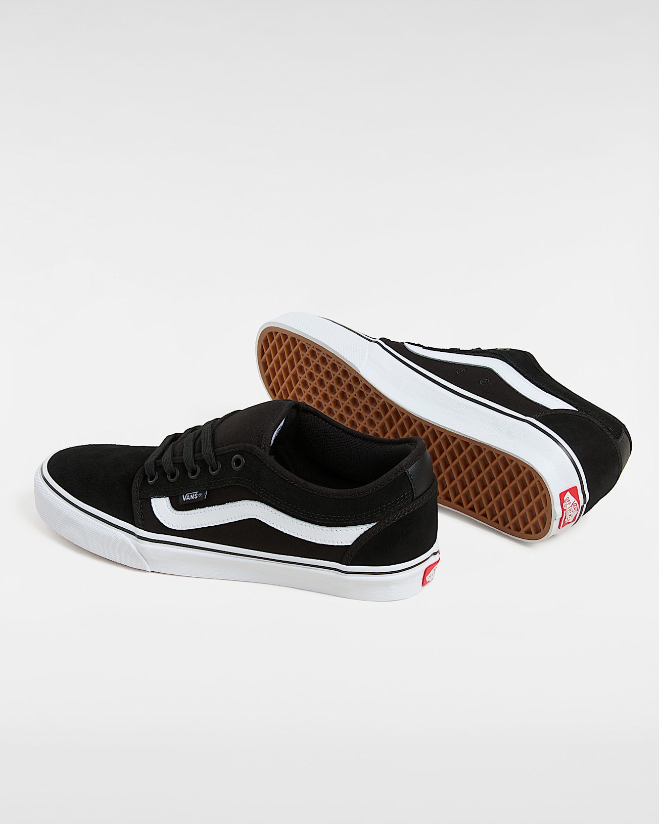 Skate Chukka Low Sidestripe Shoes - 3