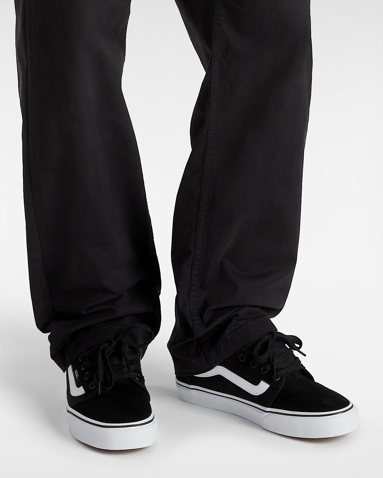 Skate Chukka Low Sidestripe Shoes - 5