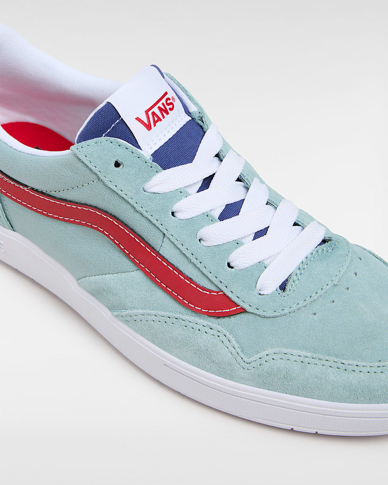Cruze Too ComfyCush Shoes in Blue| Vans UK