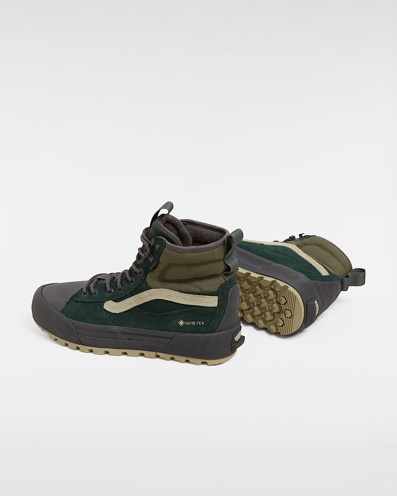 MTE Sk8-Hi Gore-Tex Shoes - 3