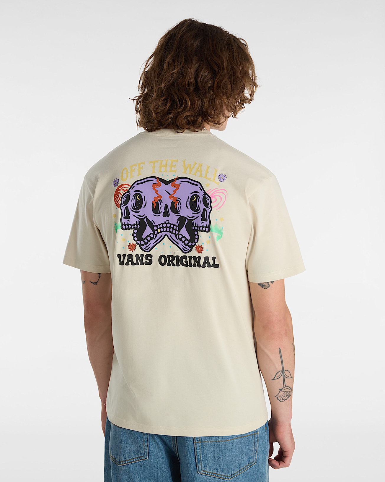 Skull Void Classic T-Shirt in Beige| Vans UK