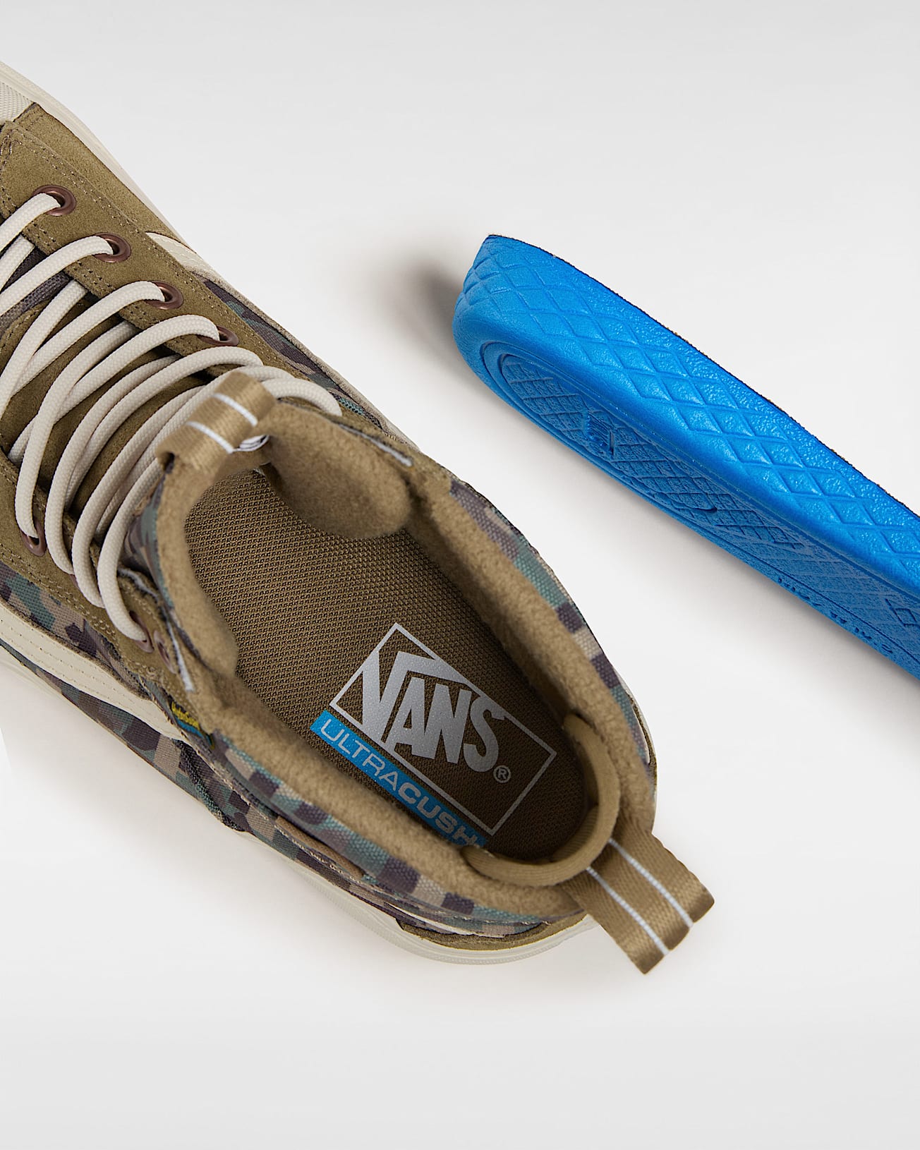 MTE Sk8-Hi Waterproof Shoes - 5