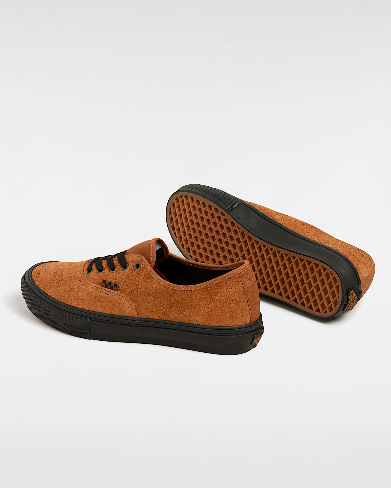 【Vans】★スニーカー★ Authentic Suede Shoe Authentic Suede Shoe in Black / Grey | Vans