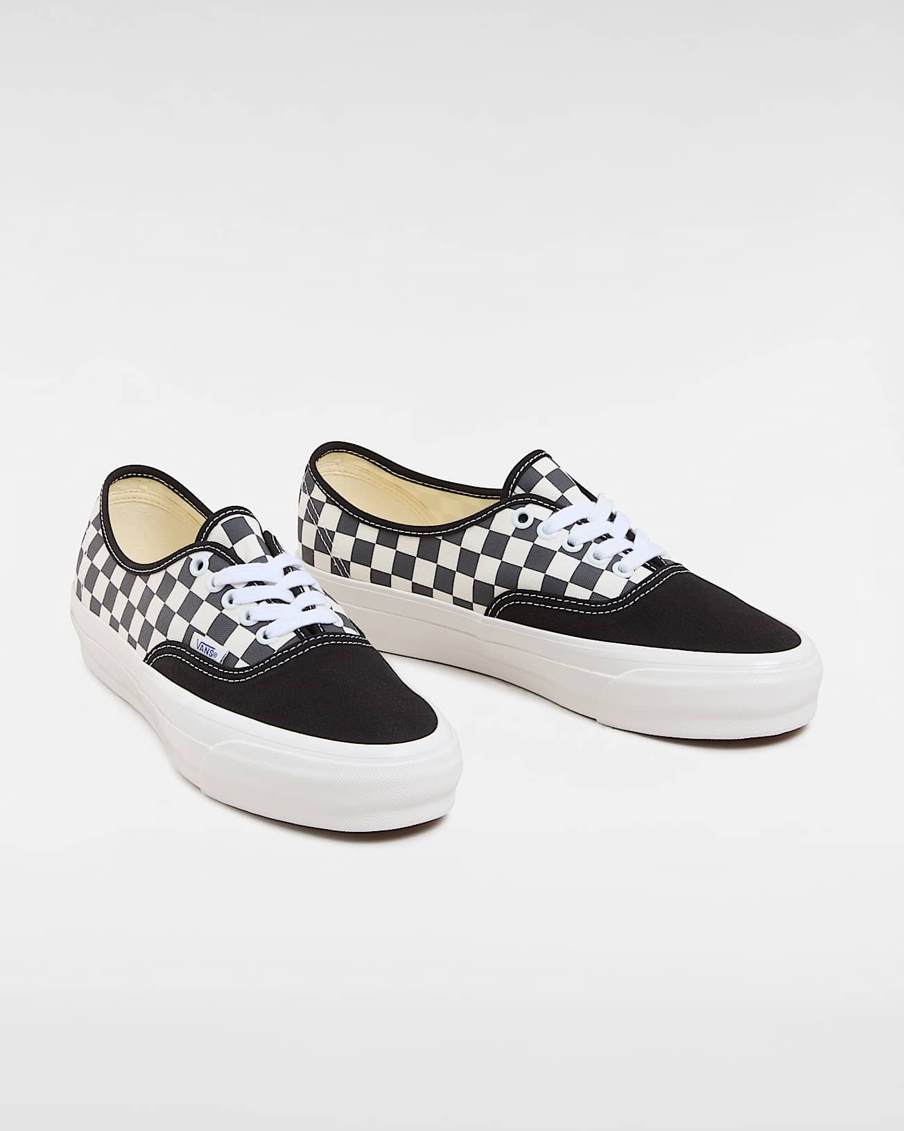 Chaussures Premium Authentic - 2
