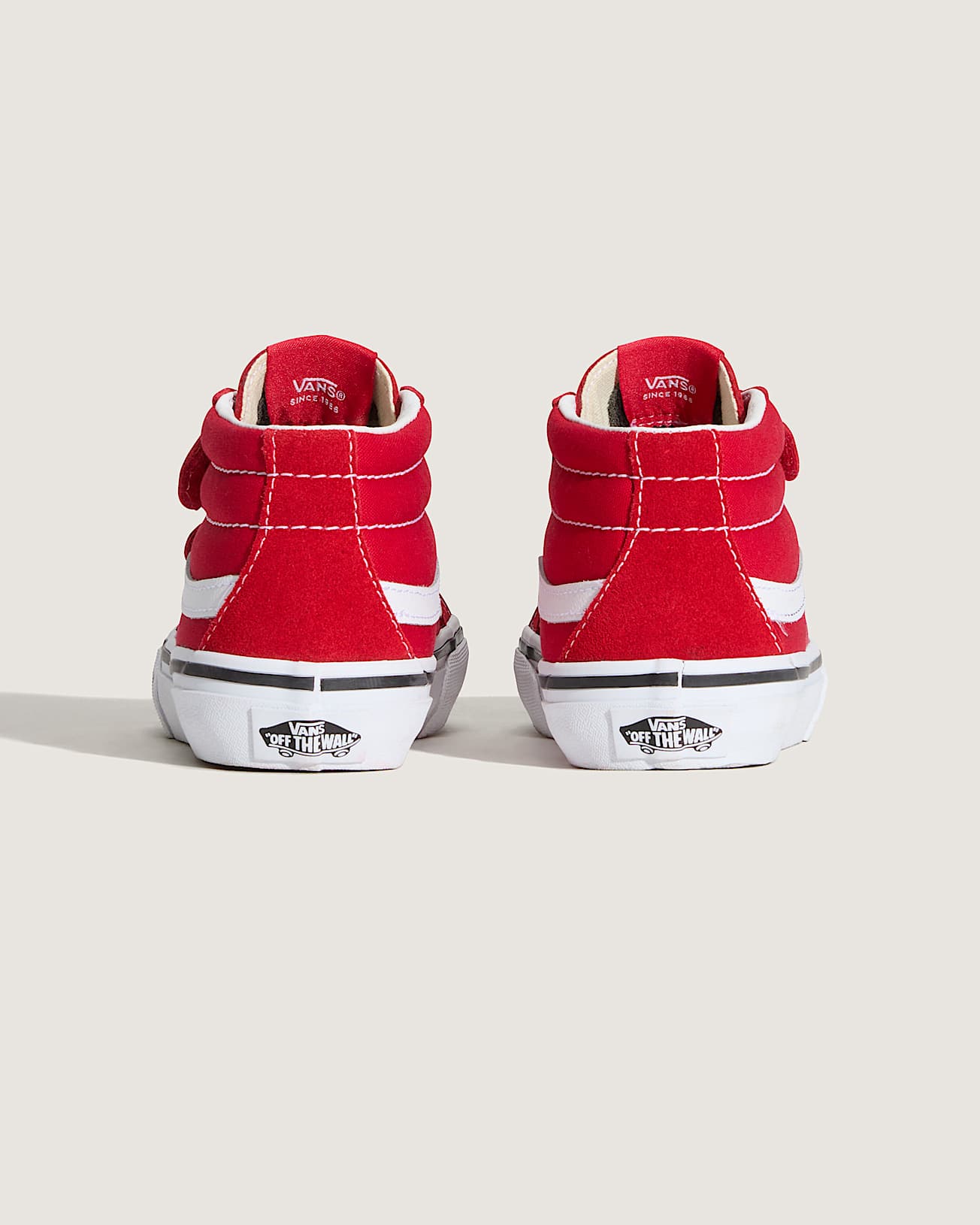 Kids SK8-Mid Shoes (4-8 years) in Red| Vans UK