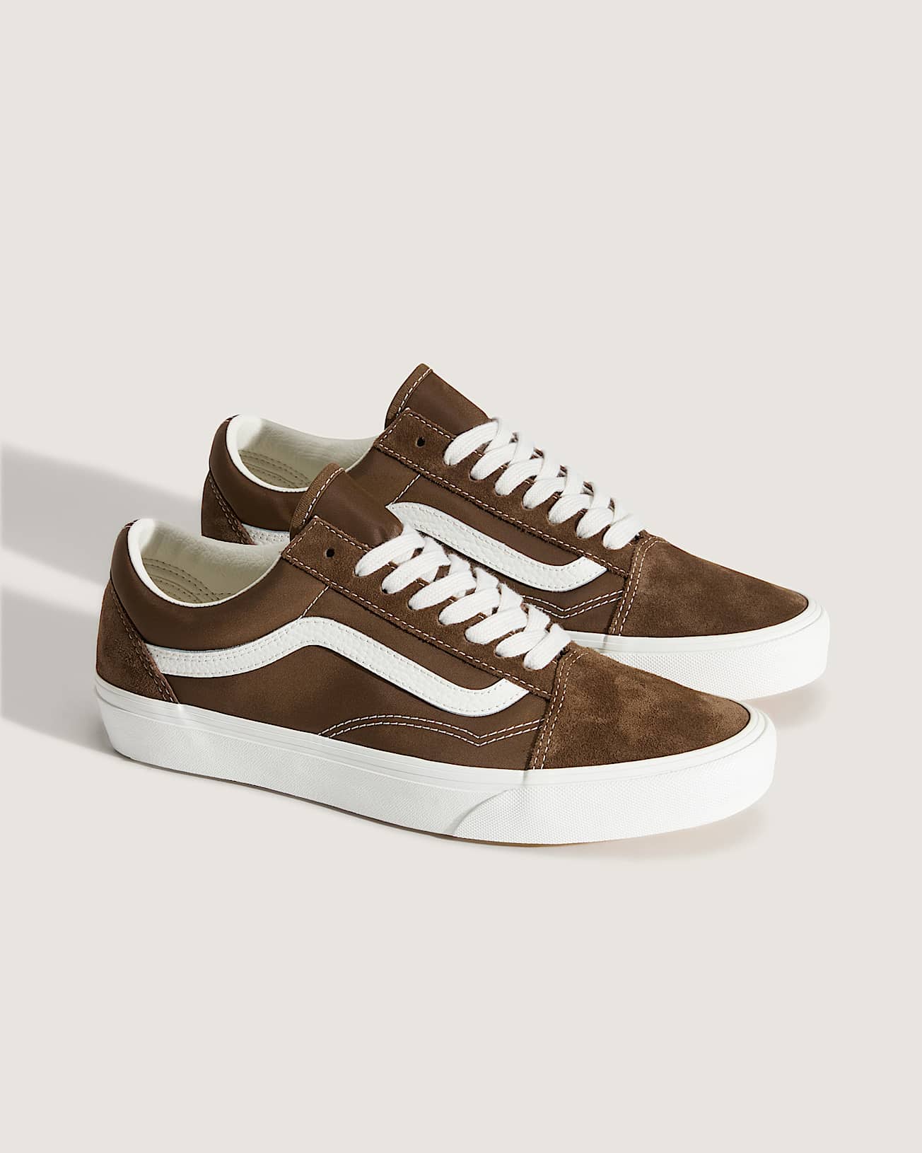 スニーカー ^VANS^ Old School 36 Twill Russet Brown VN000CT97BF1 The Chanel-Inspired Vans Premium Old Skool 36 Souvenir