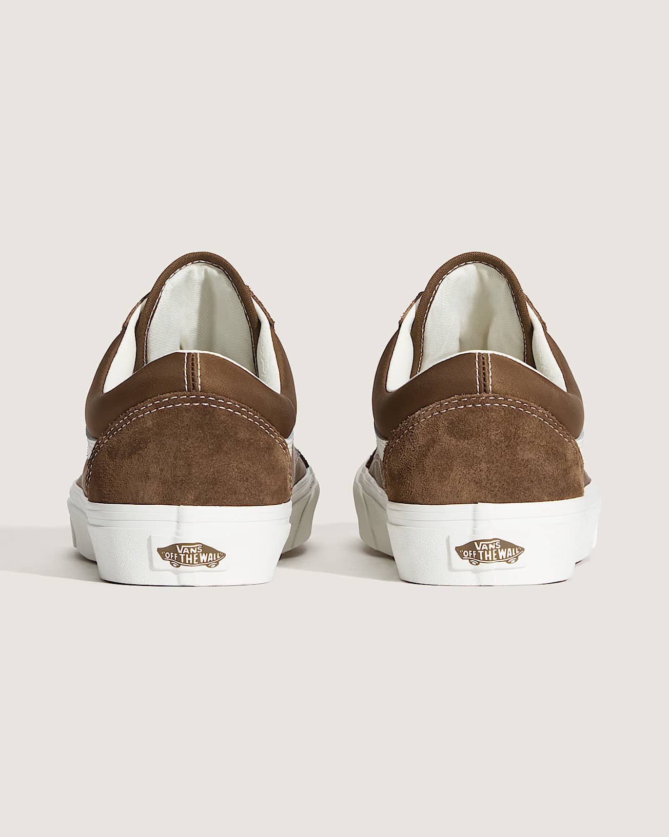Old Skool Shoes in Brown| Vans DK