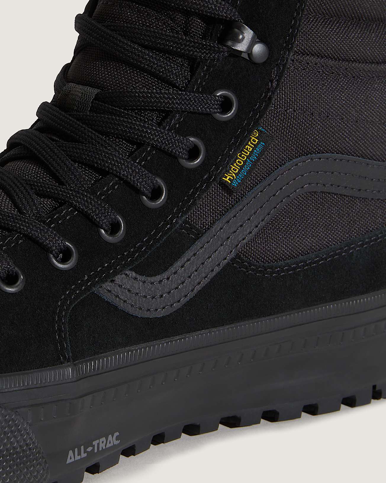 Sk8-Hi Waterproof Insulated Shoes - 8