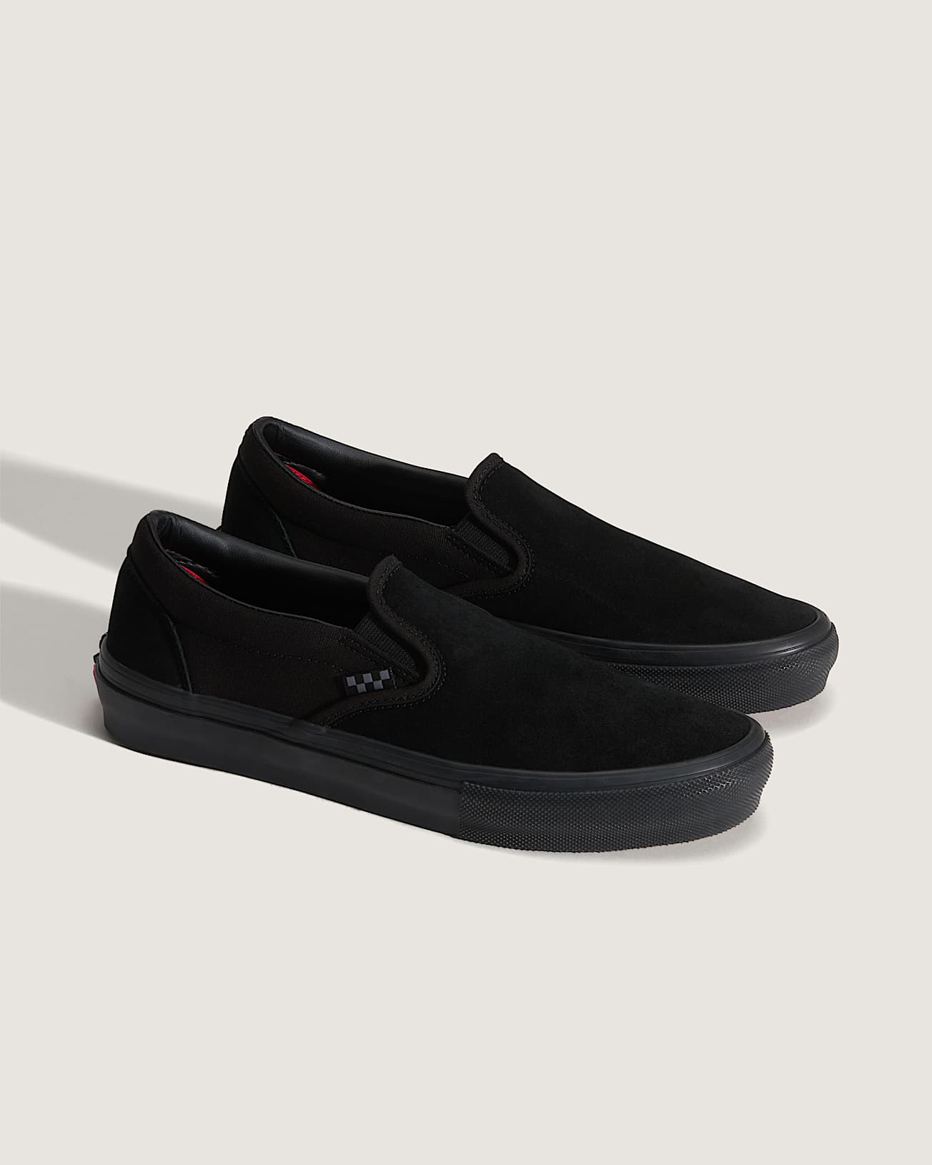 国内配送 VANS SKATE SLIP-ON BLACK /BLACK Skate Slip-On Shoes in Black| Vans UK