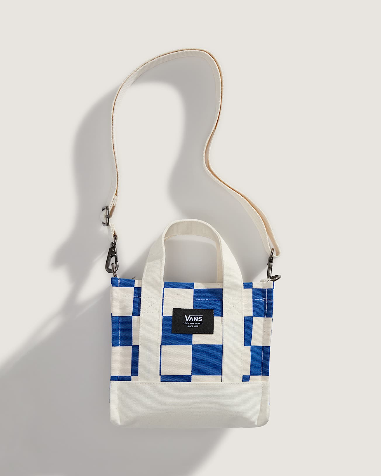 VANS☆Lil Pergs Tote ホワイト/チェック Lil Pergs Tote Bag in White| Vans UK
