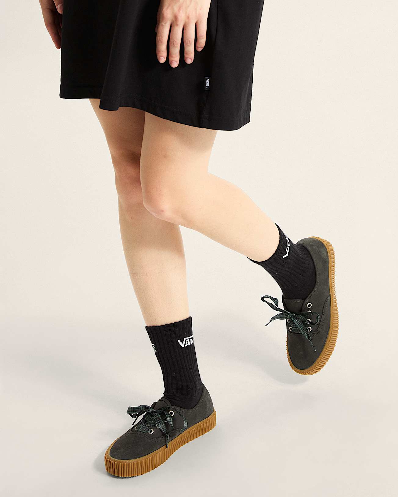 Authentic Creeper Grunge Faded Black in Black| Vans SE