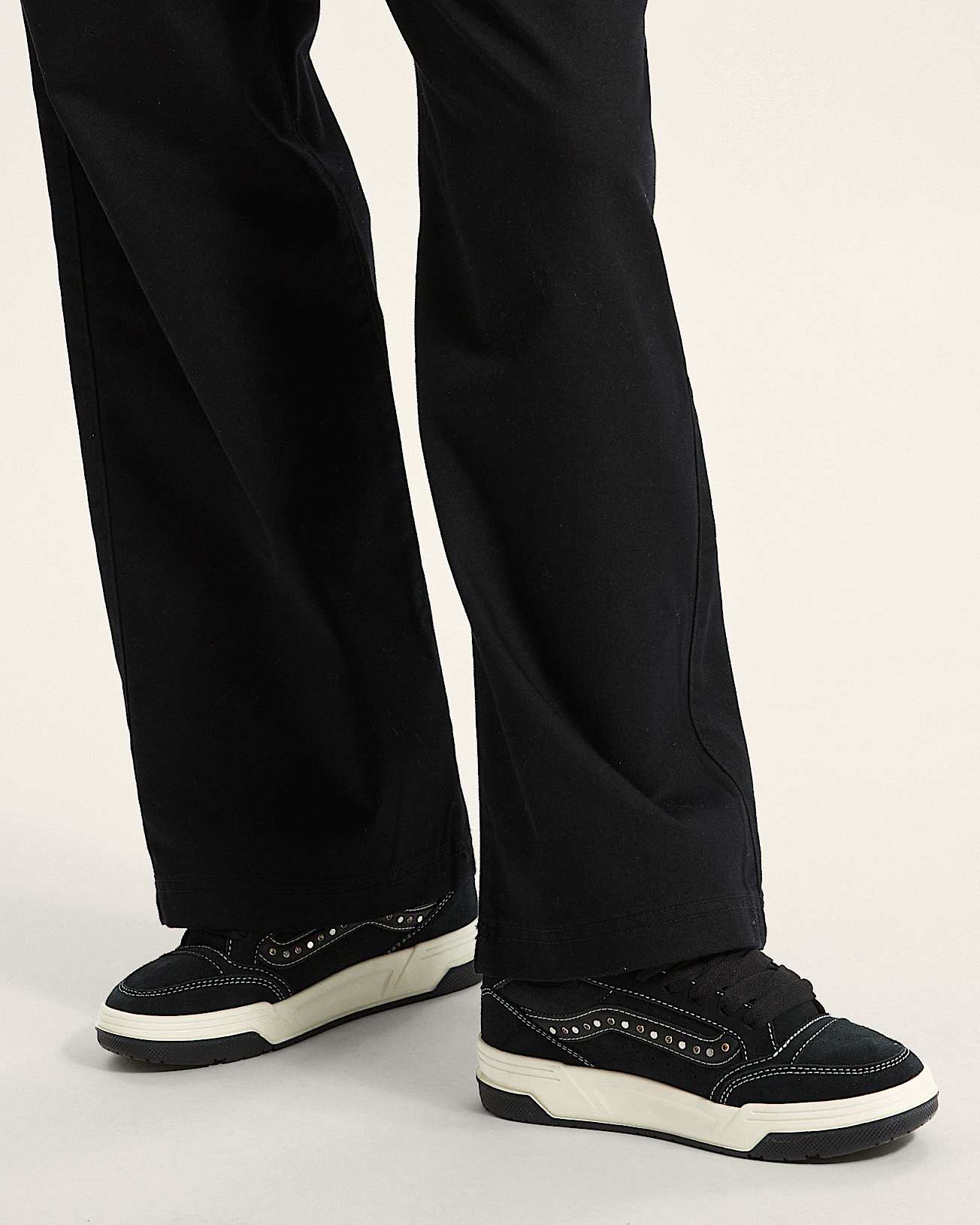 【y.n】 Hylane Studs Black/Metallic w Czarny| Vans PL