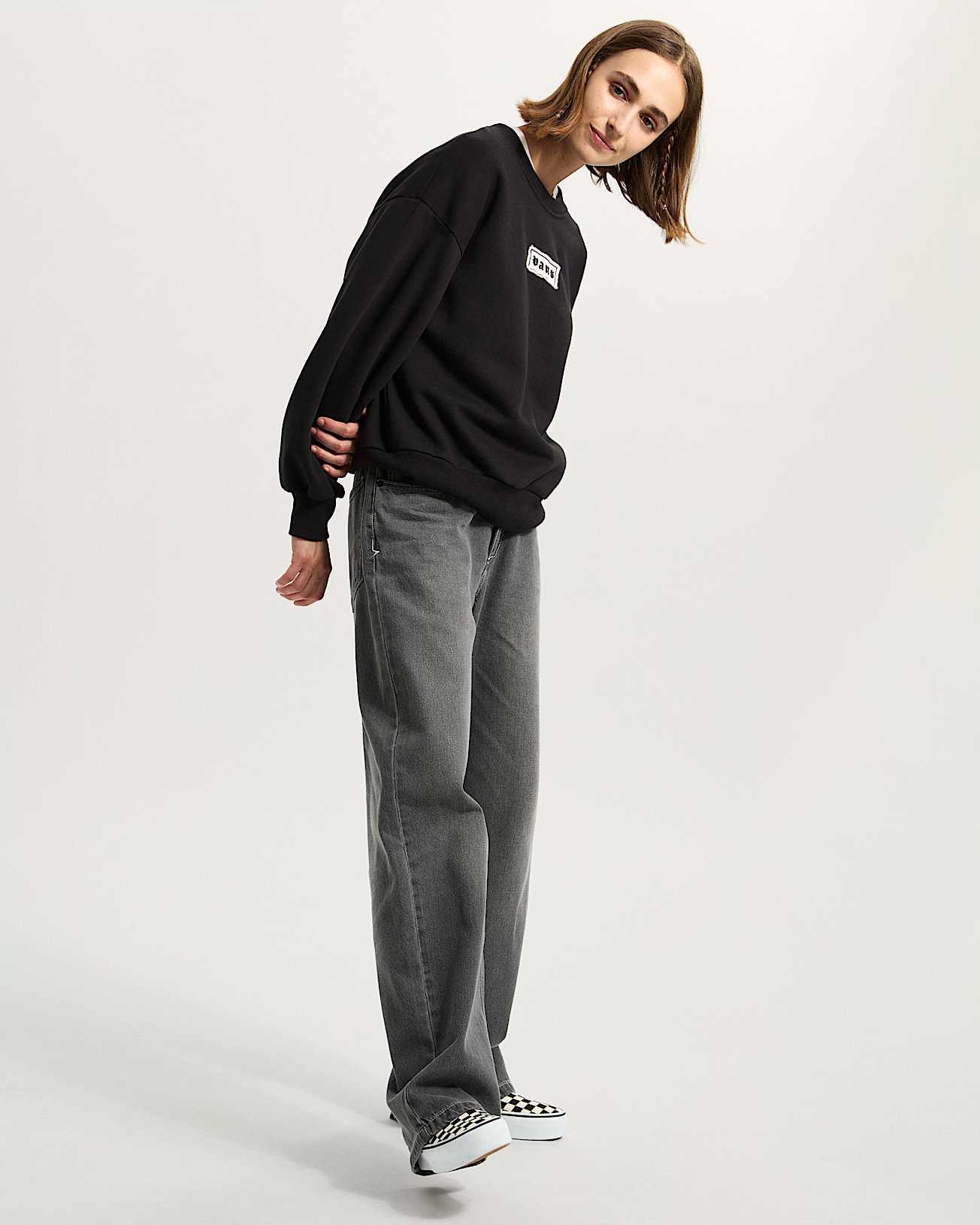 Upworn Retro Crew Sweatshirt in Black| Vans UK