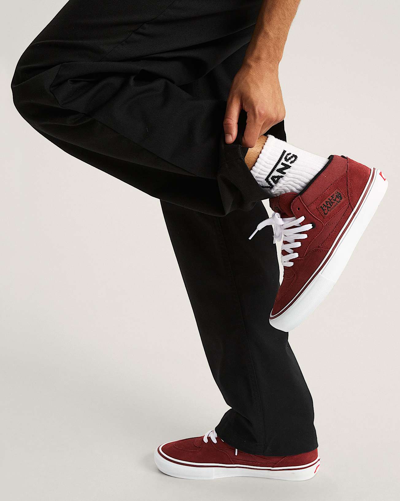 Skate Half Cab Shoes in Burgundy| Vans UK