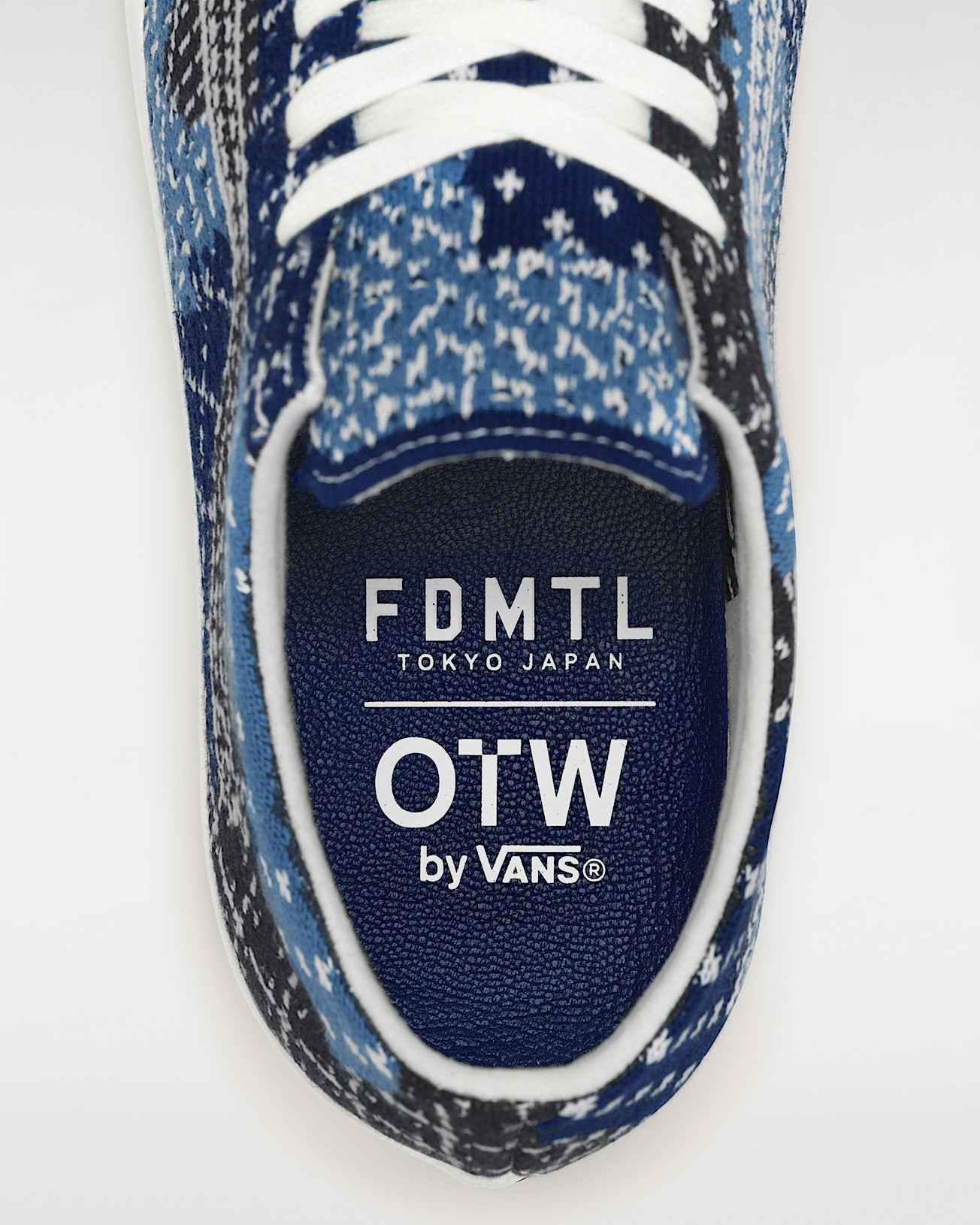 VANS★OLD SKOOL HOT BLUE★兼用★ VANS バンズ スニーカー OLD SKOOL CHECKERBOARD 36 MEDIUM BLUE