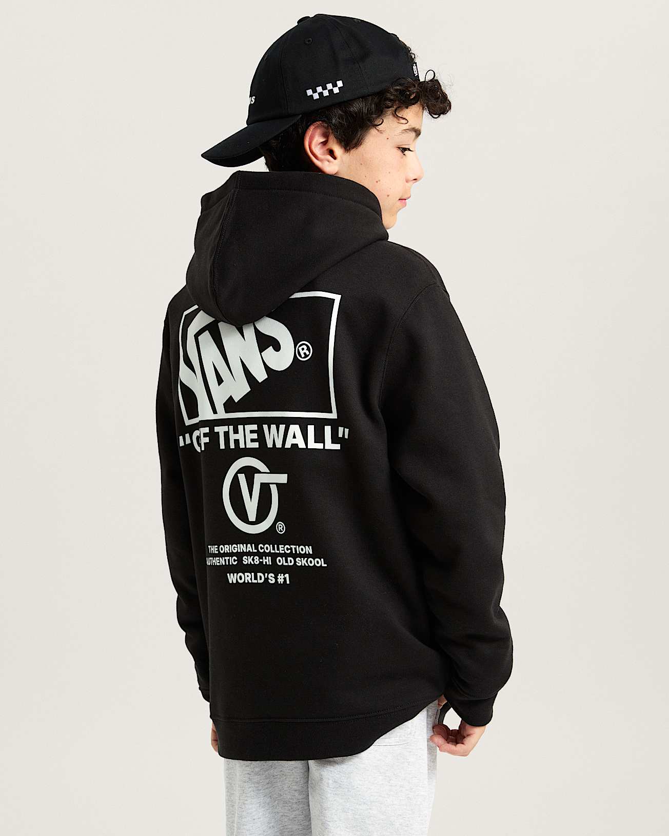 Kids Stockpile Pullover Hoodie (8-14 Years) in Black| Vans SE