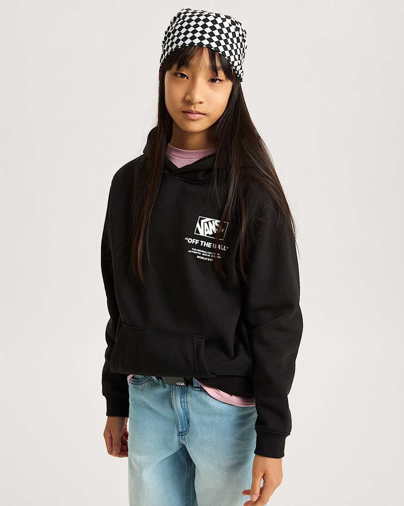 Kids Stockpile Pullover Hoodie (8-14 Years) in Black| Vans SE
